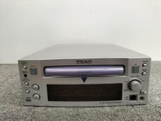 【ジャンク品】CDレコーダー|TEAC