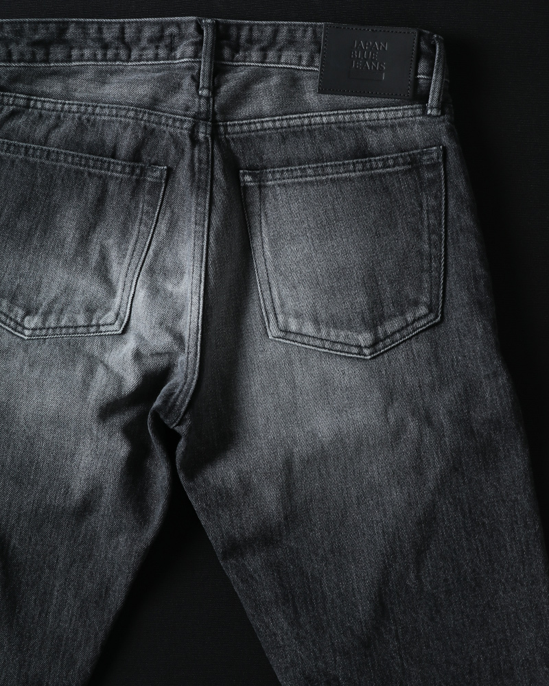 BLACK SELVEDGE JEANS Aging Wash バック